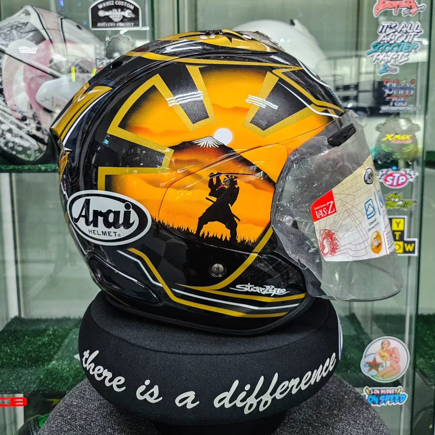 Arai Vz Ram Pedrosa Samurai Gold