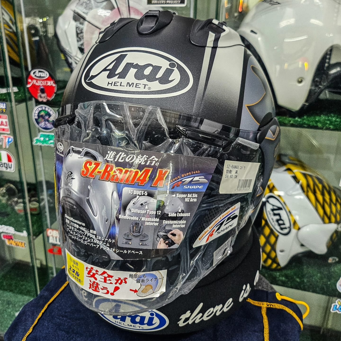 Arai Ram 4X Kodo Black